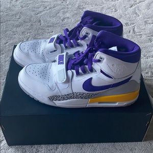 Nike air Jordan legacy 312. Excellent condition